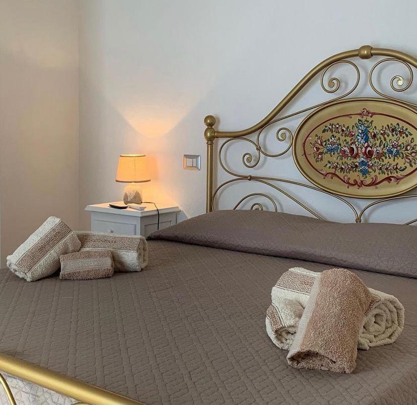 Bnb Le Janas Кабрас Экстерьер фото